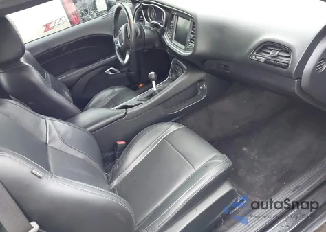 2015 Dodge Challenger R/T Plus z USA, uszkodzony, nr VIN 2C3CDZBT0FH819564